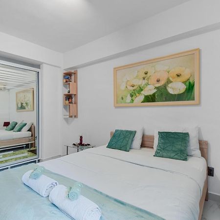 Central Studio Emerald Apartment Bucharest Exterior photo